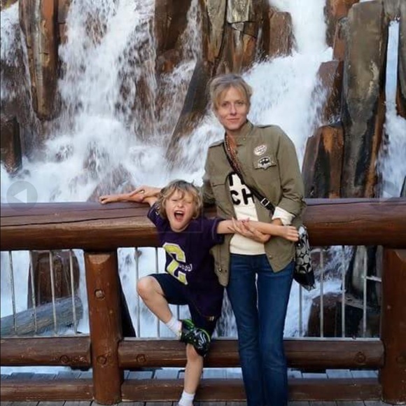 Meet your Posher, Bennett - Picture 2 of 3